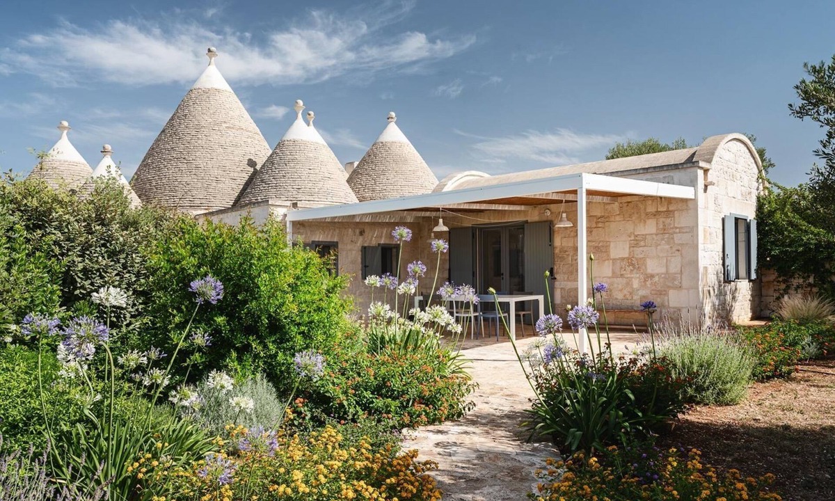 Martina Franca House | Trulli at Fontanella, with pool