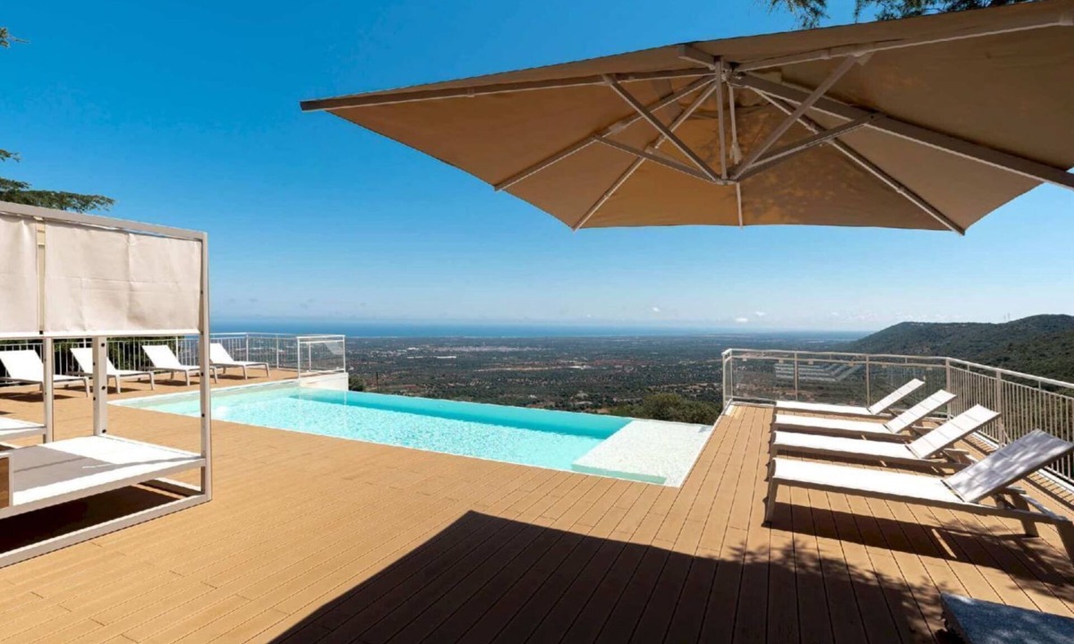 Fasano Villa | Trullo Ad Caelum - Luxury trullo with private tennis court - heated pool