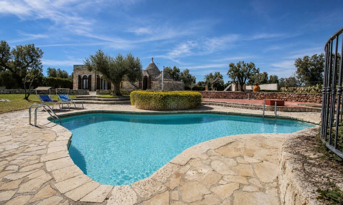 San Michele Salentino Cottage | Trullo degli ulivi by pugliadamare