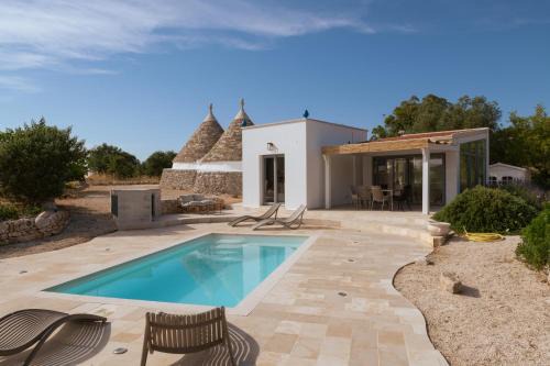 Castellana Grotte Villa | Trullo Santavista - Authentic trullo with pool and panoramic view