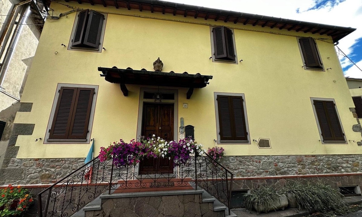 Collodi Bed & Breakfast | Turquoise fairy family suite