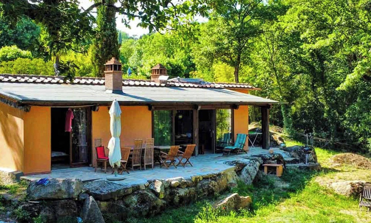 Sassofortino House | Tuscan retreat with tranquillity and comfort