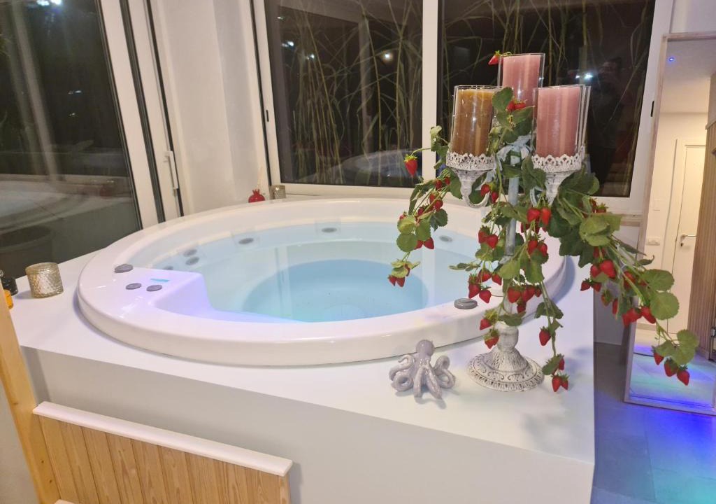 Montalbano House | Ulivi di Minerva - Boutique Holiday Home - SUPER SUITE & SPA POLLON - Ostuni - Fasano - Cisternino