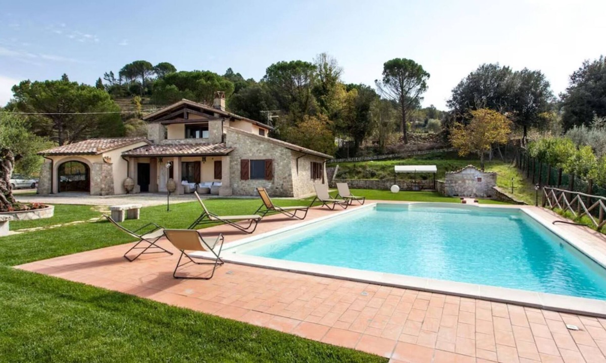 Collazzone House | Umbria Genius Loci Farmhouse