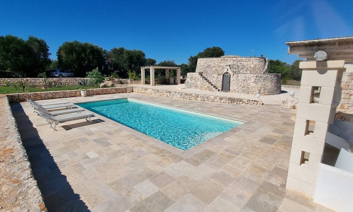 Fumarola House | Unique trullo near Ostuni