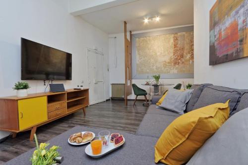 Monti Apartment | Urbana Delicious Flat