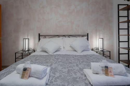 Dorsoduro Apartment | Venice Centre Near P Le Roma and Train Station