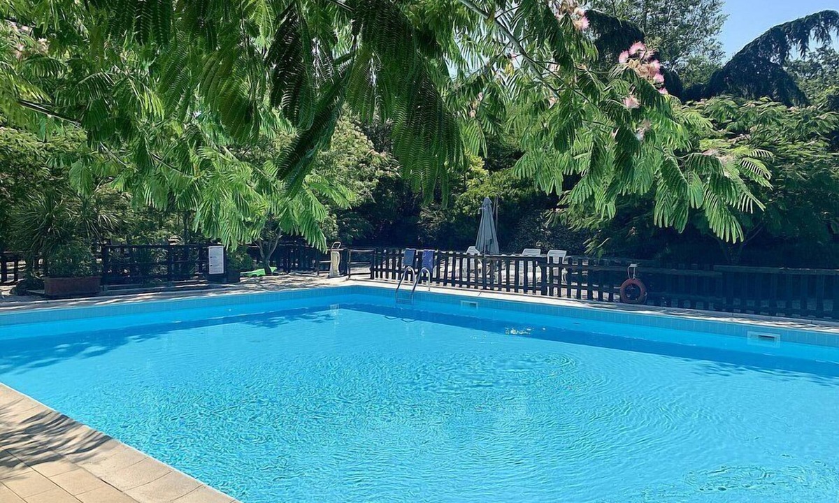 Massa Marittima House | Villa Amarena M: A graceful studio apartment in the characteristic style of the Tuscan countryside, with Free WI-FI.