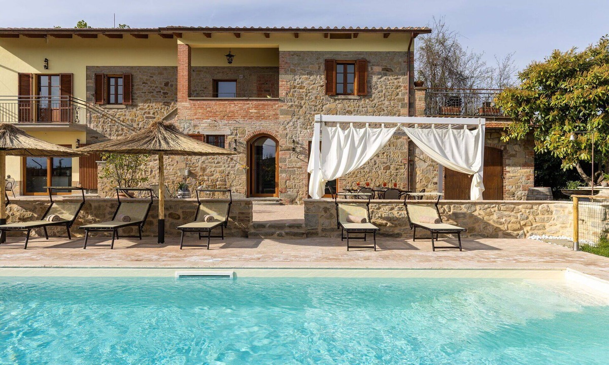 Tuoro sul Trasimeno Villa | Villa Anna - vacation on the border of Tuscany and Umbria