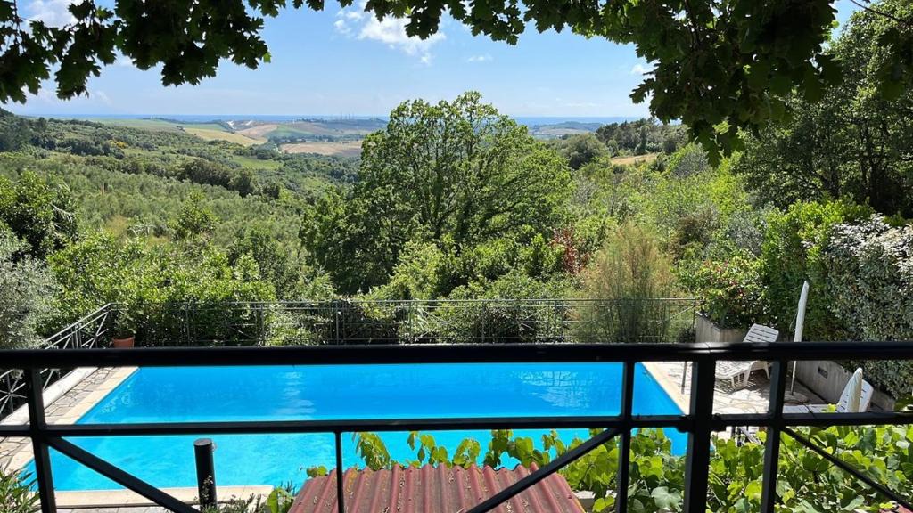 Castellina Marittima Villa | Villa Antonella