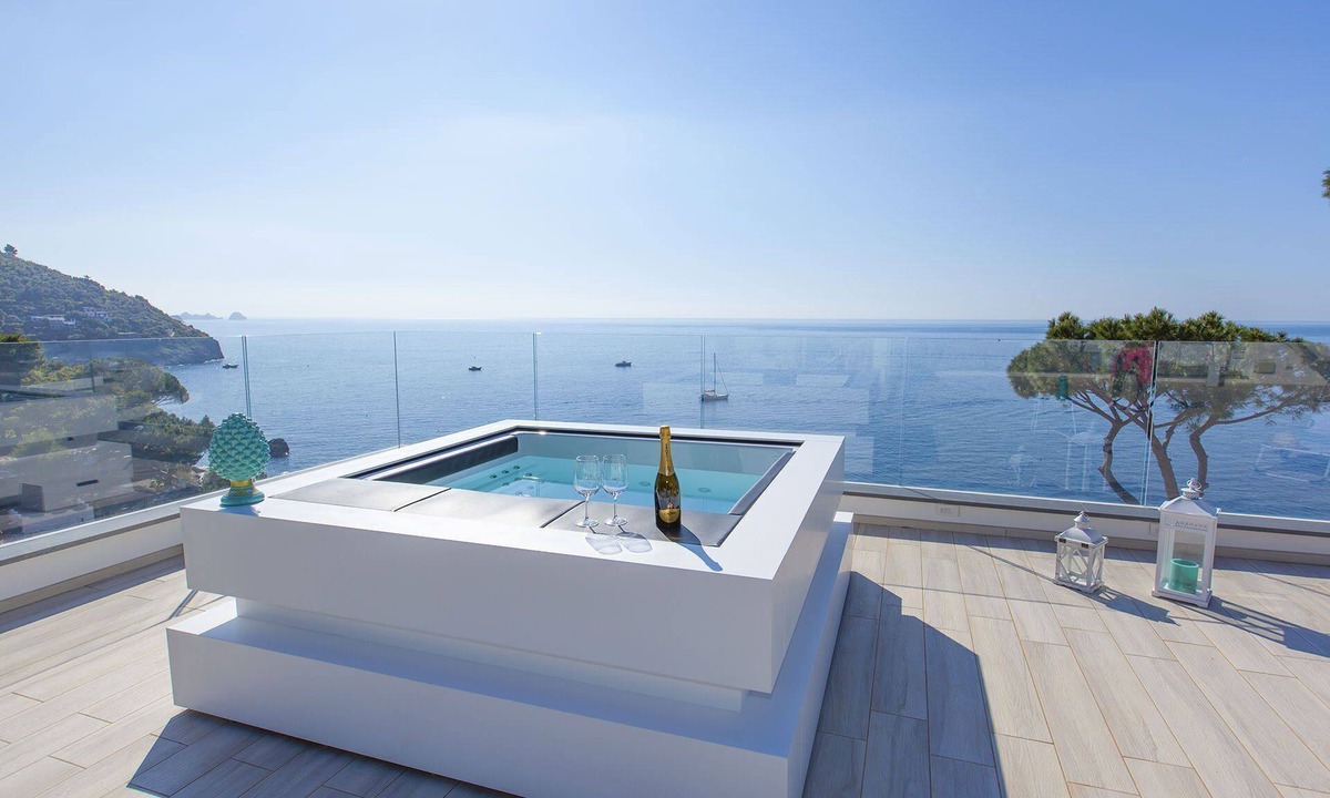 Nerano Villa | Villa Del Cantone with private pool and jacuzzi