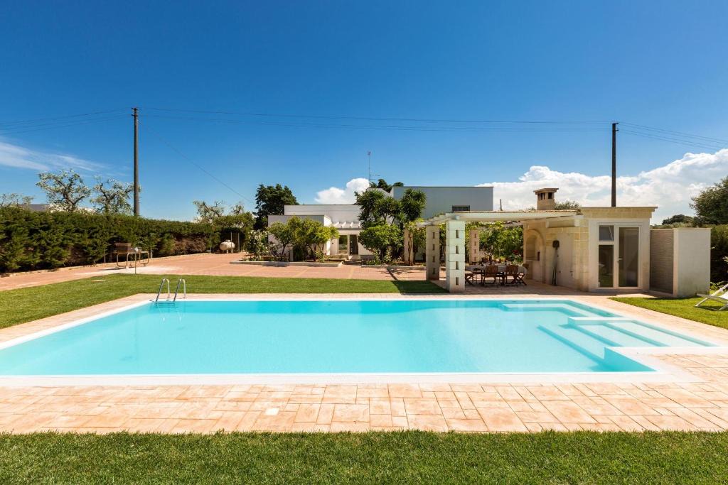 San Vito dei Normanni Villa | Villa Emary by Perle di Puglia