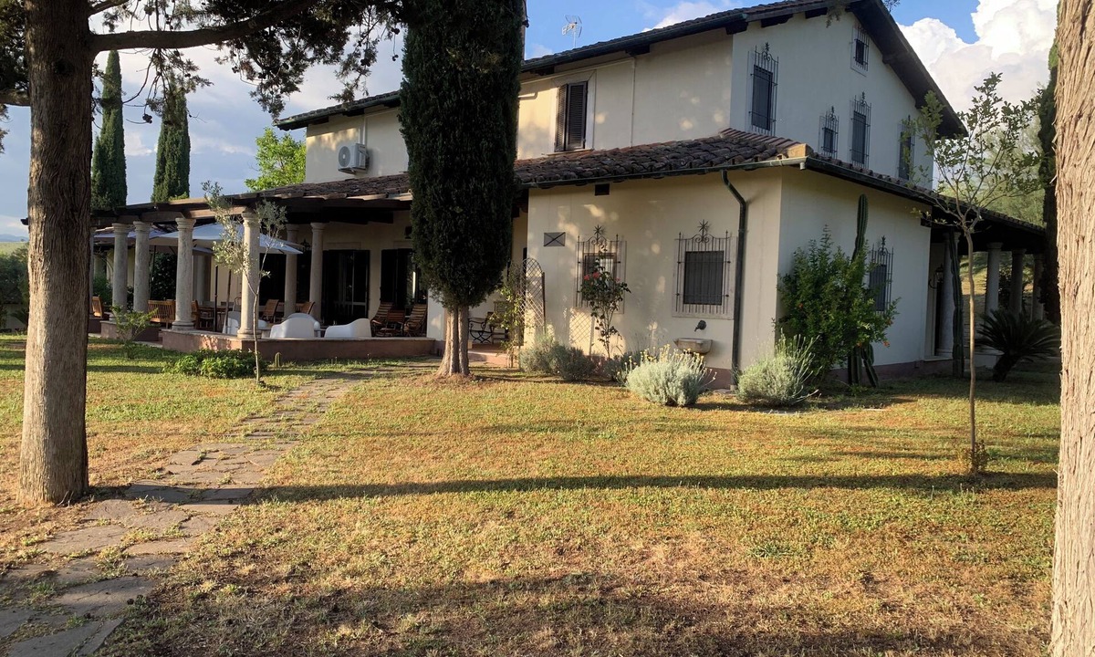 Manciano Villa | Villa il Turchetto, country house with swimming pool 2km from Terme di Saturnia