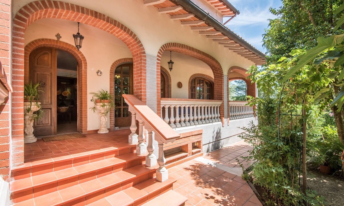 Certaldo Villa | Villa in the Heart of Chianti — Peace, Views, and Authentic Tuscany