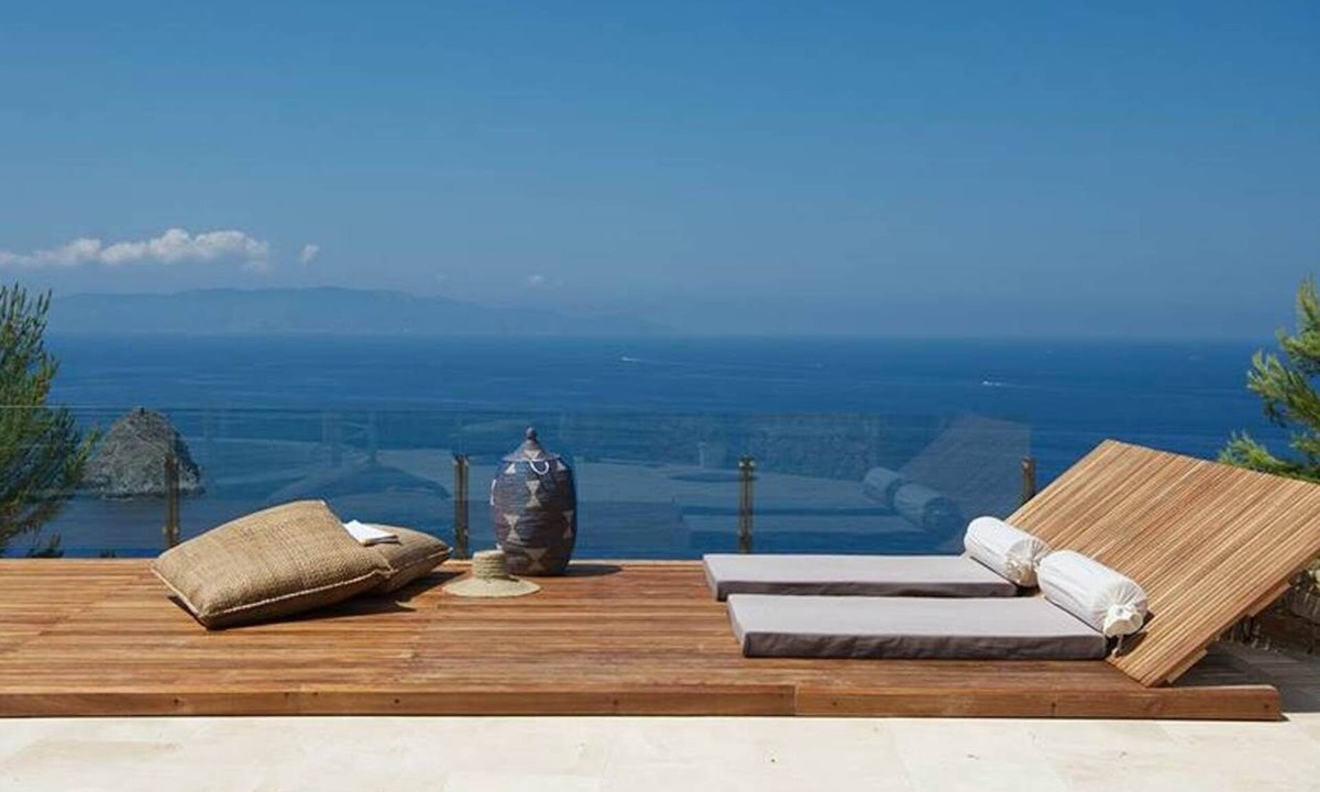 Monte Argentario Villa | VILLA LA MORA a luxury villa rental with pool on the coast of ArgentarioTuscany.