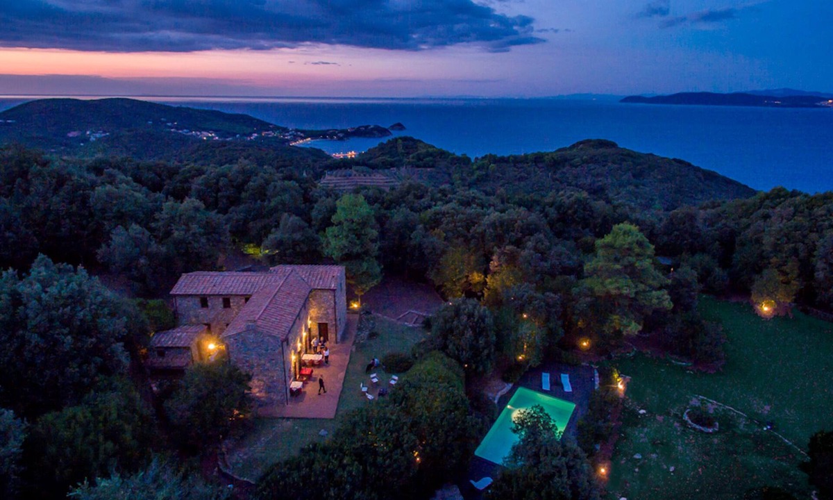 Rio Marina Villa | Villa 'Relais Il Termine' with Sea View, Wi-Fi and Air Conditioning