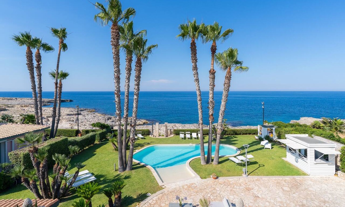 Augusta Villa | Villa 'Seba Sicily' with Sea View, Wi-Fi, and Air Conditioning