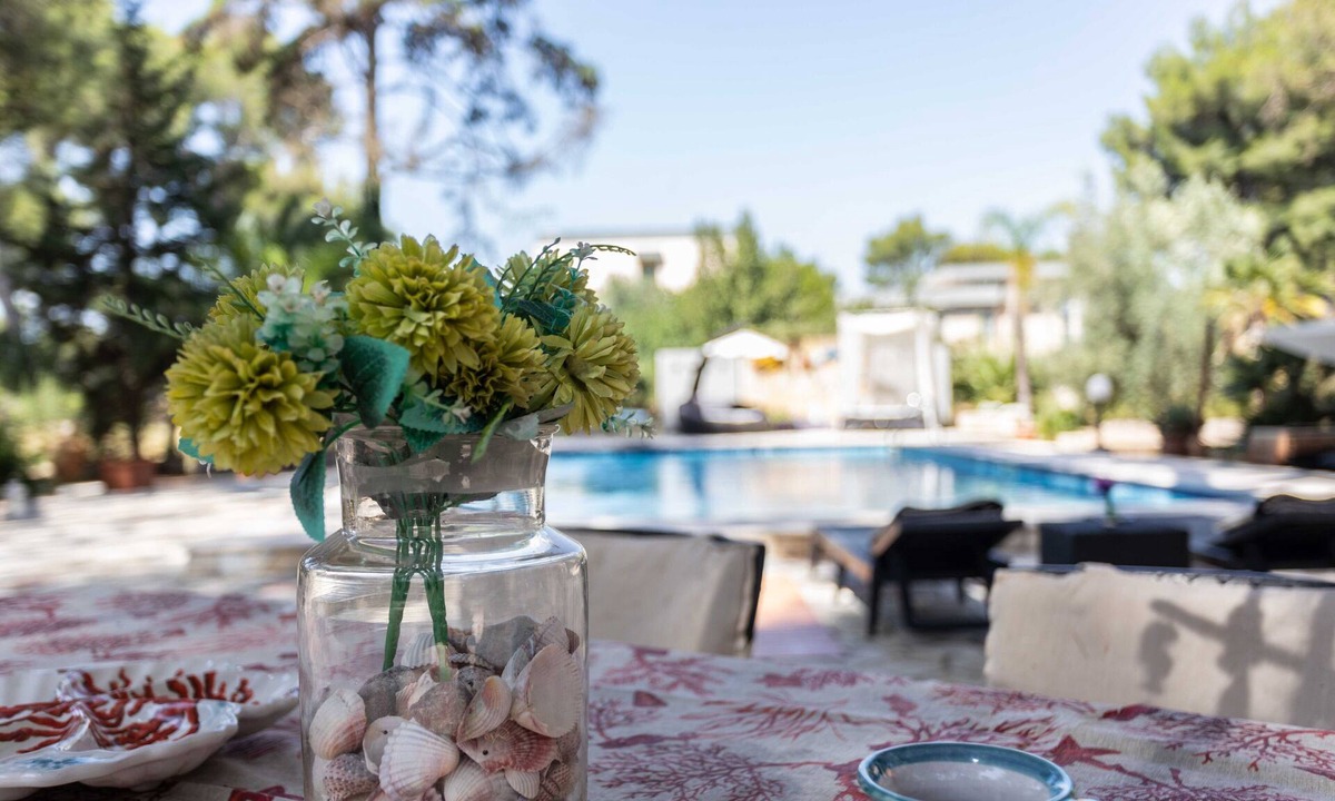 Lecce Villa | Villa 'Sole con Piscina e Sauna' with Shared Pool, Wi-Fi, and Air Conditioning