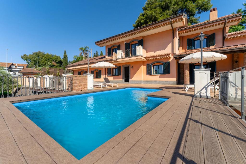 Carrubazza-Motta Villa | Villa Sole d'Oro - Pool, Garden, and Sea View