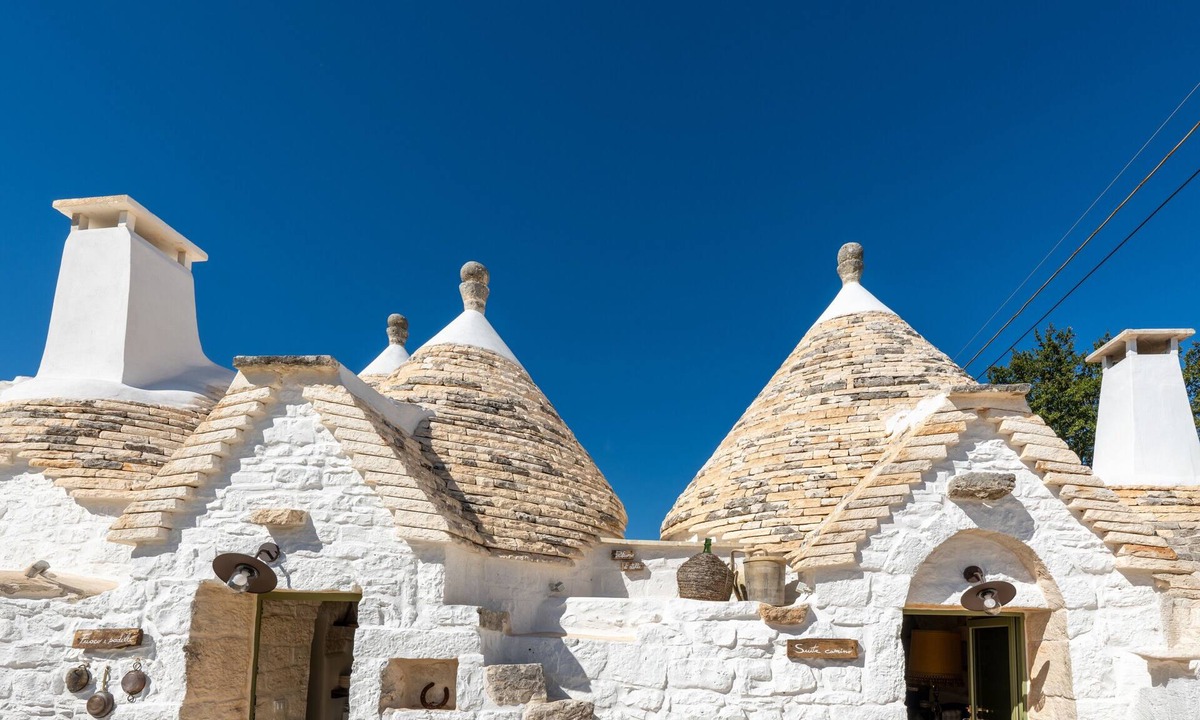 Martina Franca Villa | Villa 'Trulli E Frasche, Intera' with Private Pool, Wi-Fi and Air Conditioning
