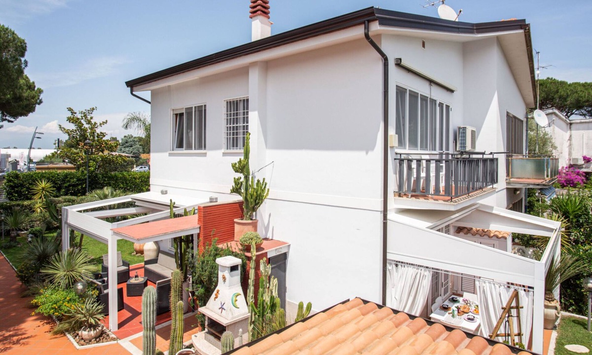 Porto Badino Villa | Villa Viola, Terracina, Italy | Your Mediterranean Beach Retreat Near Rome and Naples