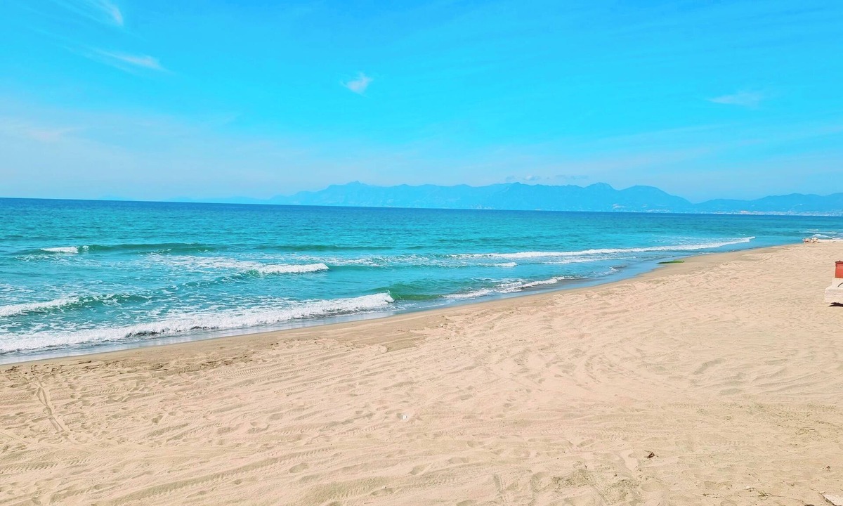 Eboli Villa | Villa with garden near the sea - 6 places - between Amalfi Coast and Cilento