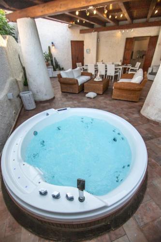 Latina Lido Villa | VILLINO DOLCE VITA - a 40 mt dal mare in LIDO DI ENEA - Ombrellone in spiaggia privata