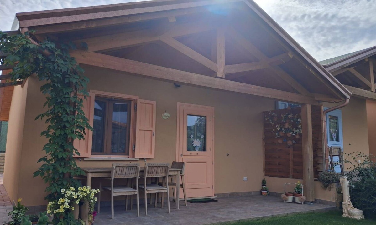 San Brizio House | 'Vindemia la salmon by Interhome