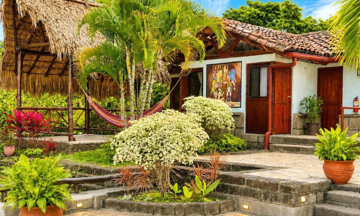 Nandasmo Cabin | Volcano Viewing fromCasa Maya Lodge!
