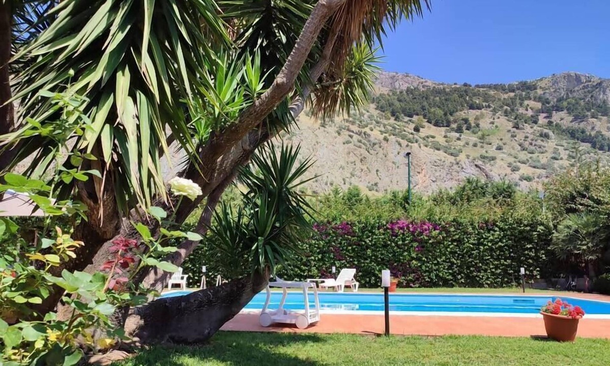 Quartiere XXIV Don Bosco Apartment | Vrbo Property