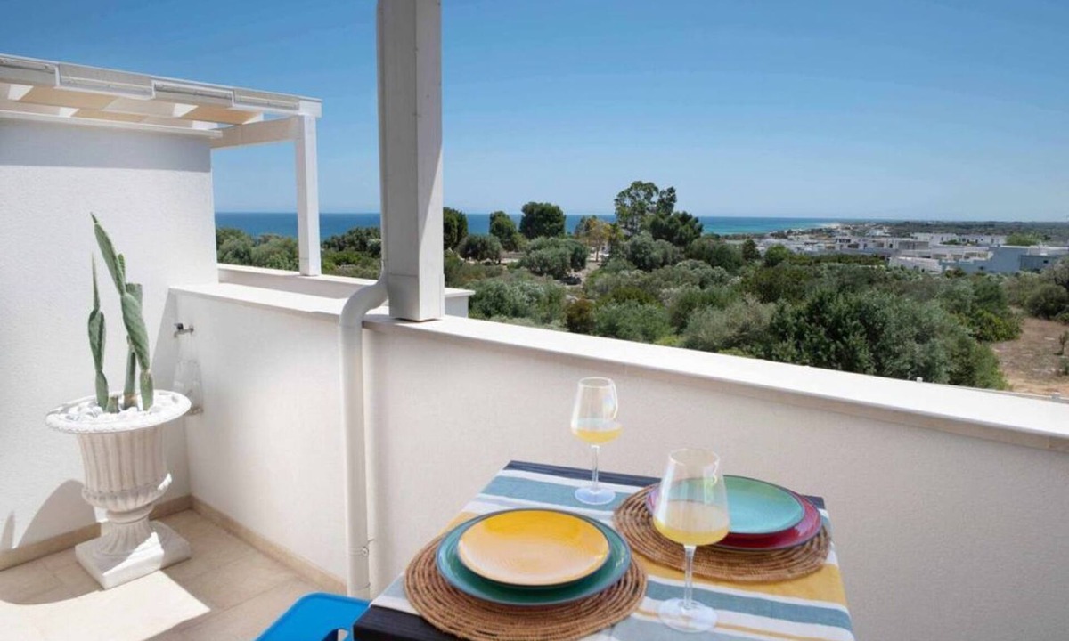 Capitolo Apartment | WePuglia-Suite Patrizia SeaView, charming studio apt with sea view terrace