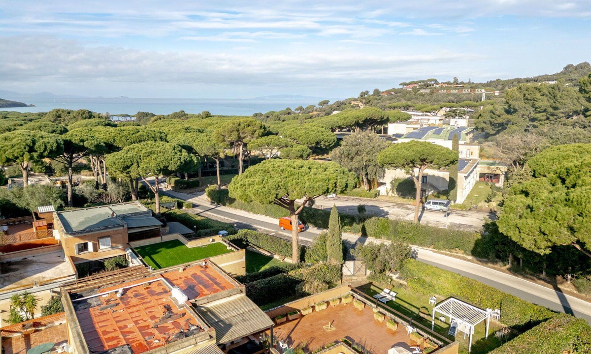 Punta Ala House | Wonderful private villa for 5 people with TV, terrace and pets allowed