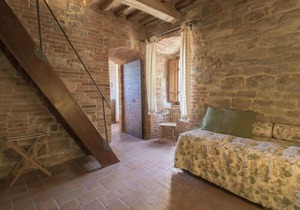 Apartment Borgo Monticelli in Perugia - 7 persons, 3 bedrooms