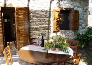 Apartment for 5 persons approx. 65 m² in Pomaia, Tuscany (Etruscan Coast)