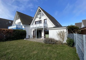 Quiet location, vacation apartment with terrace and garden - Ferienhaus Solamar FeWo EG in Breege