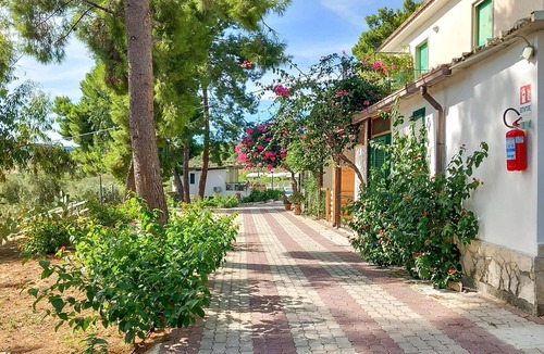 Chiesiola Apartment | 1 bedroom amazing apartment in Vieste