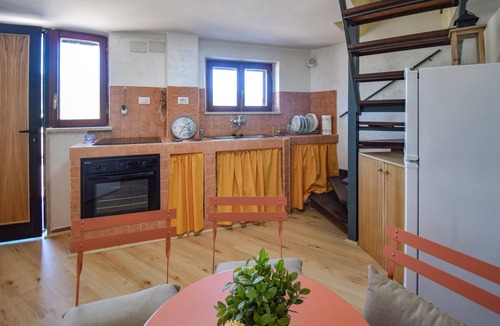 Castel di Tora Apartment | 1 bedroom nice apartment in Castel di Tora