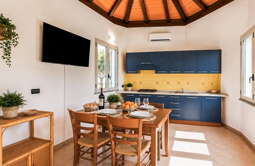 Nicotera House | 1 bedroom stunning home in Nicotera Marina