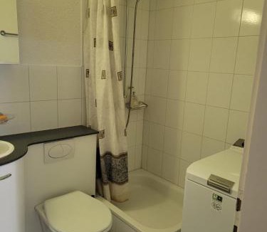 Old City of Bern Apartment | 1 Flat-Room Bern