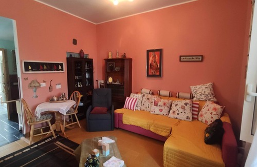 Anzio Villa | 100m>beach, 340m>trainstation to Rome, big garden, BBQ, terrace-view towards sea