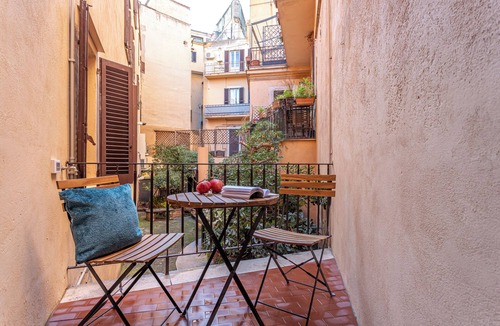 Repubblica Apartment | 18 Ciancaleoni House