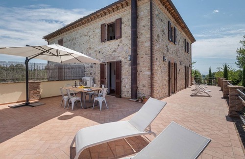 Sismano Apartment | 2 bedroom amazing apartment in Avigliano Umbro