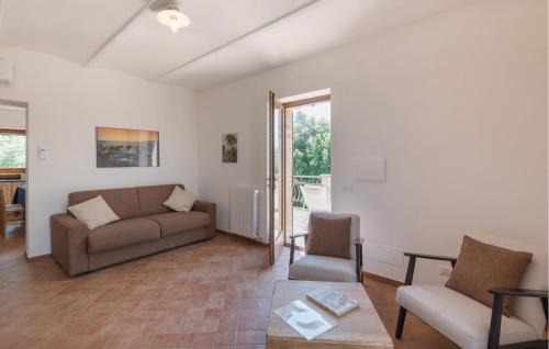 Sismano Apartment | 2 Bedroom Amazing Apartment In Avigliano Umbro