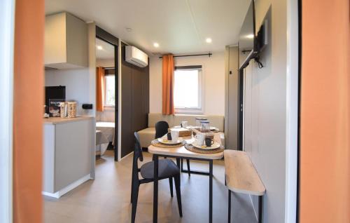 Lido di Tarquinia House | 2 Bedroom Awesome Home In Tarquinia