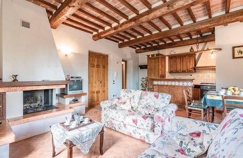 Scansano Apartment | 2 bedroom cozy apartment in Scansano GR