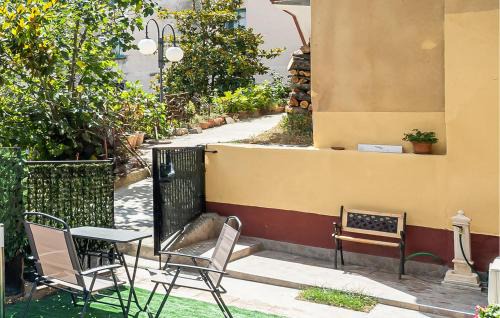 Sessa Cilento Apartment | 2 Bedroom Pet Friendly Apartment In Sessa Cilento