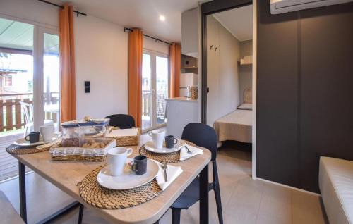Lido di Tarquinia House | 2 Bedroom Stunning Home In Tarquinia