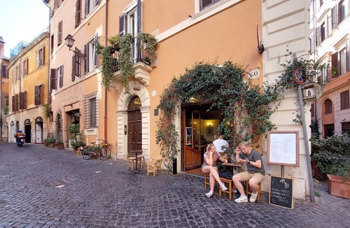 Rione IV Campo Marzio Apartment | 2 steps from the Spanish Steps