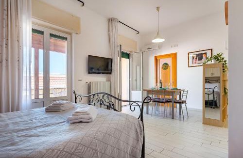 Palo del Colle Apartment | 20 min Airport & Sea Nice Loft WIFI Free Parking
