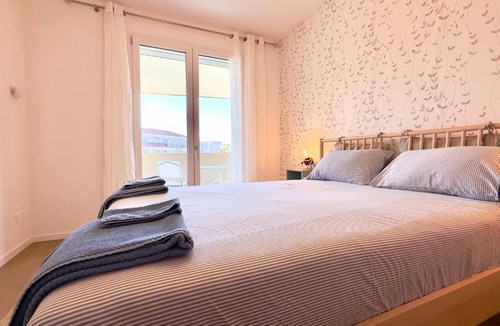 Favaro Veneto Apartment | 20 min Venezia Modern Apartament with terrace